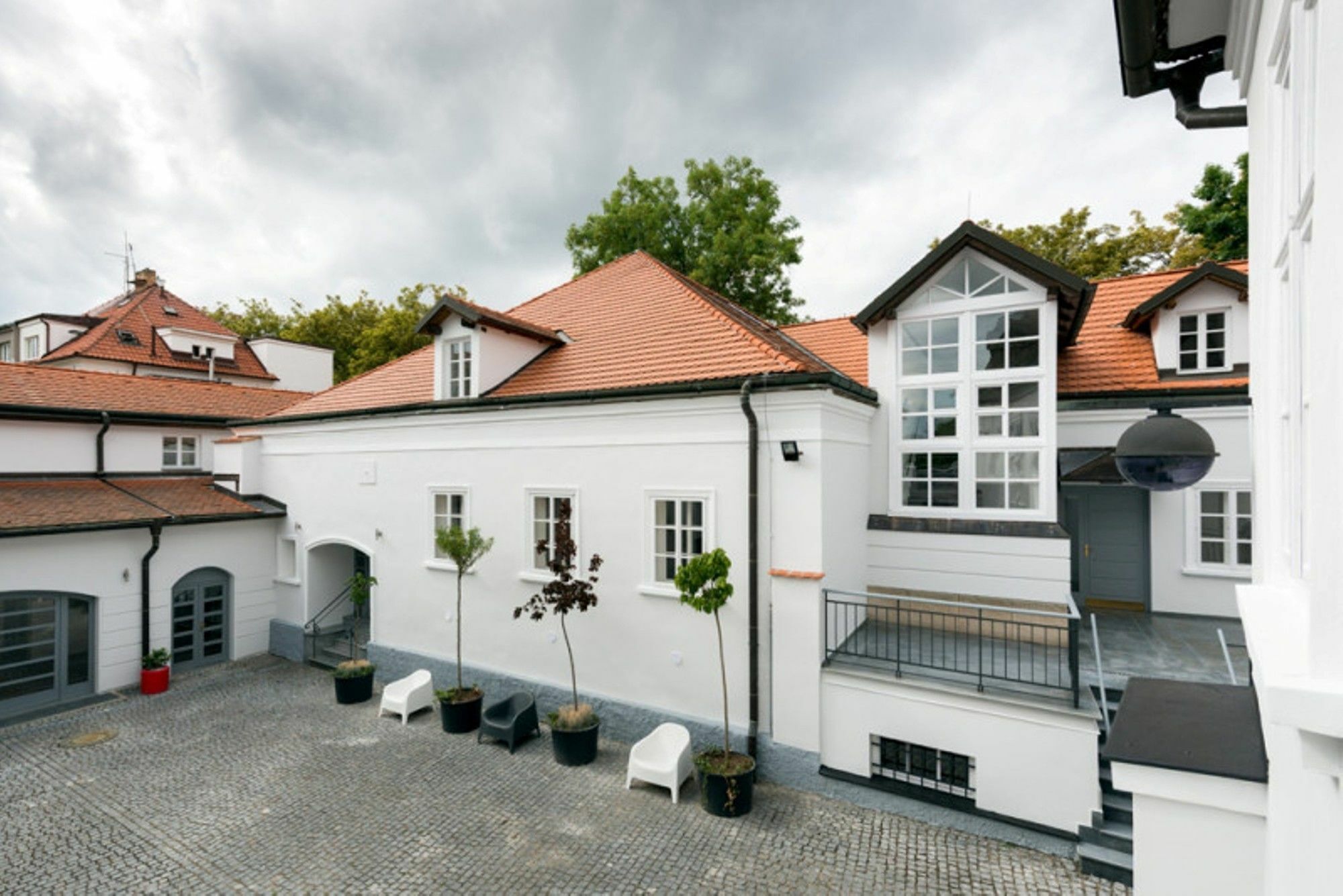 St. Terezie - Baroque Residence Прага Экстерьер фото